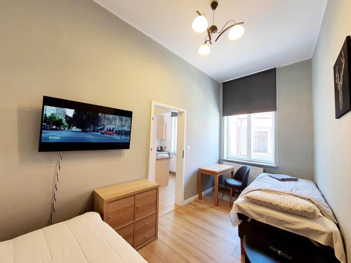 Apartament Kleopatra Γκνιέζνο Εξωτερικό φωτογραφία