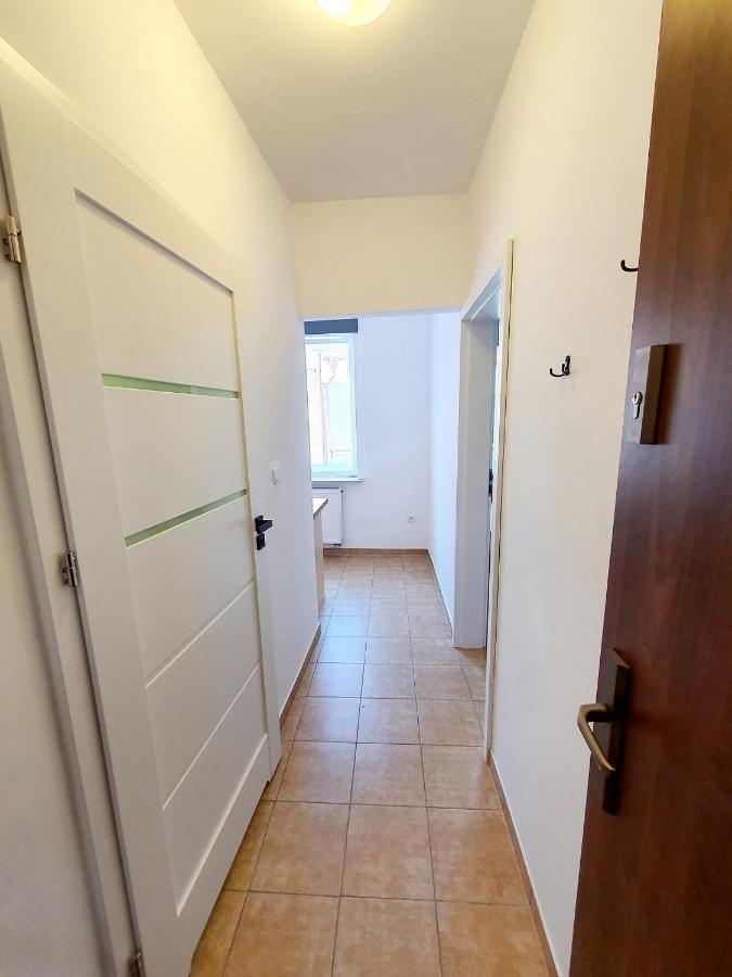 Apartament Kleopatra Γκνιέζνο Εξωτερικό φωτογραφία
