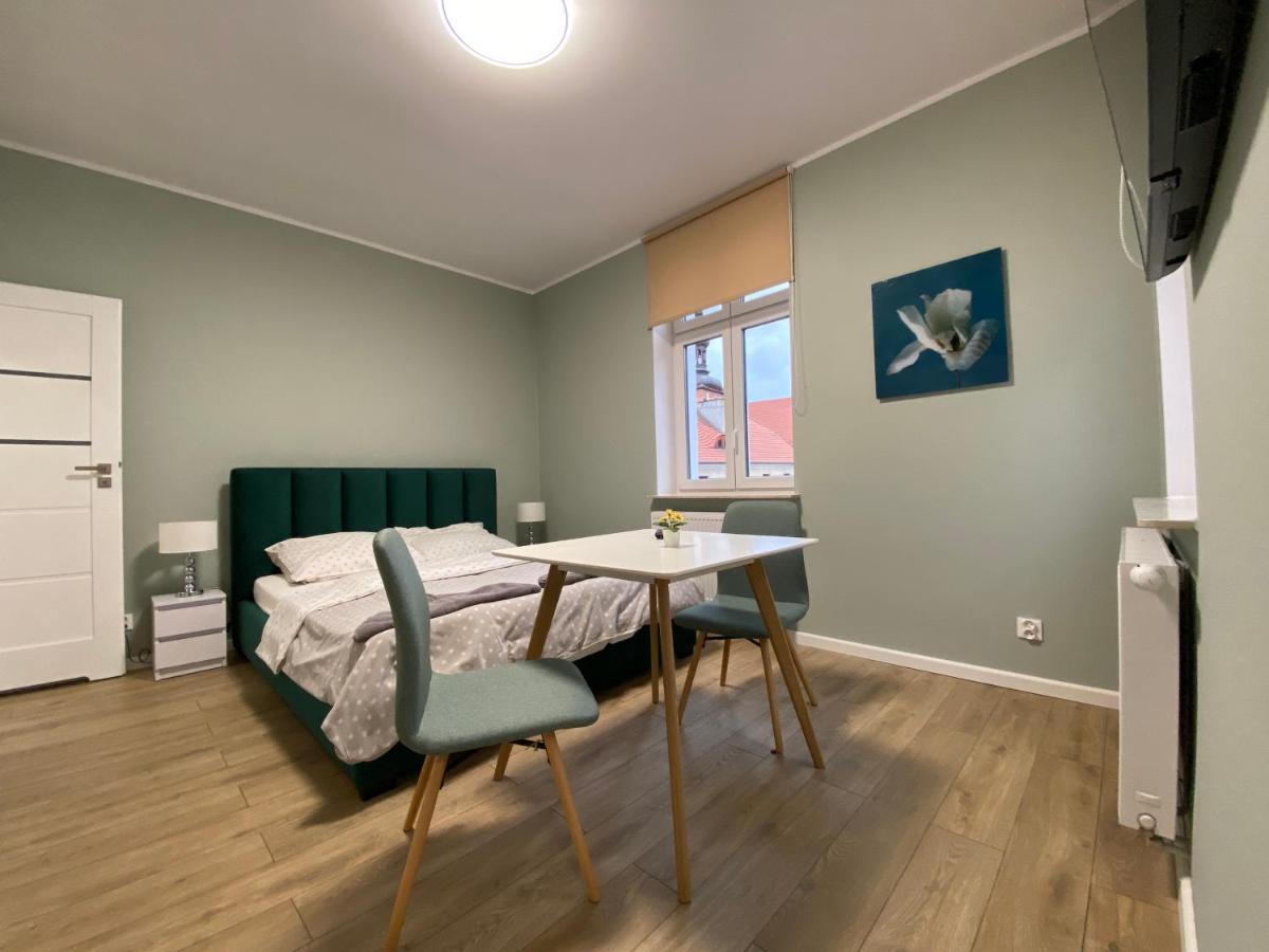 Apartament Kleopatra Γκνιέζνο Εξωτερικό φωτογραφία