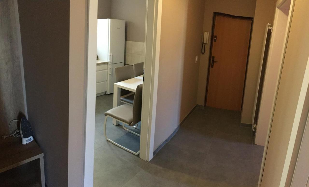 Apartament Kleopatra Γκνιέζνο Εξωτερικό φωτογραφία