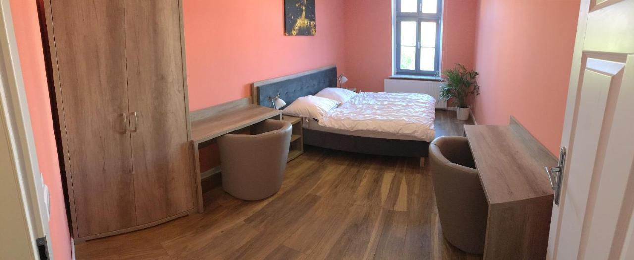 Apartament Kleopatra Γκνιέζνο Εξωτερικό φωτογραφία